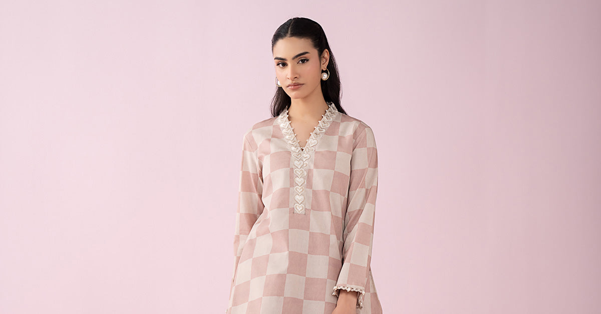 3 Piece Embroidered Lawn Suit