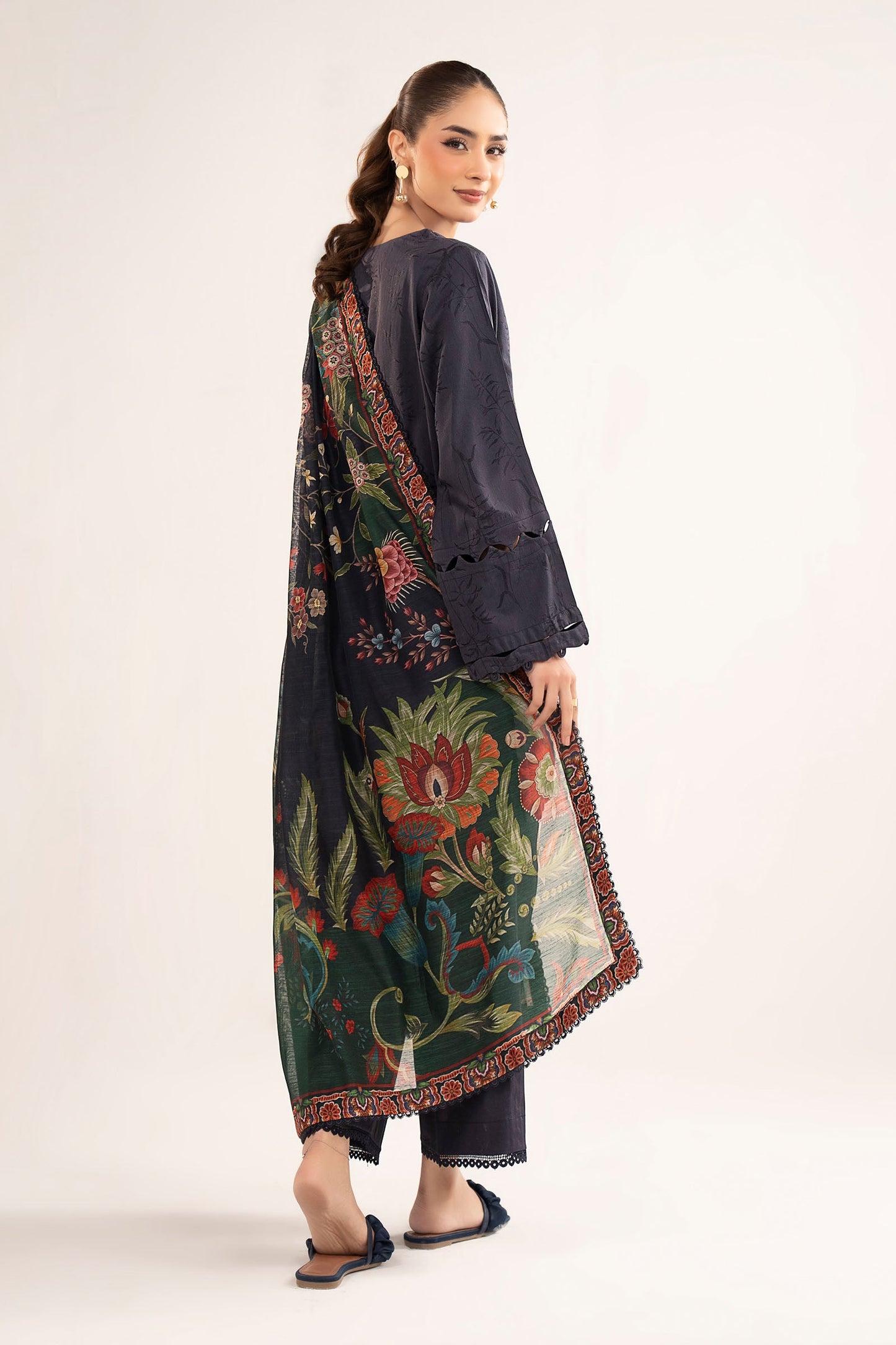 2 Pc Embroidered Viscose Suit