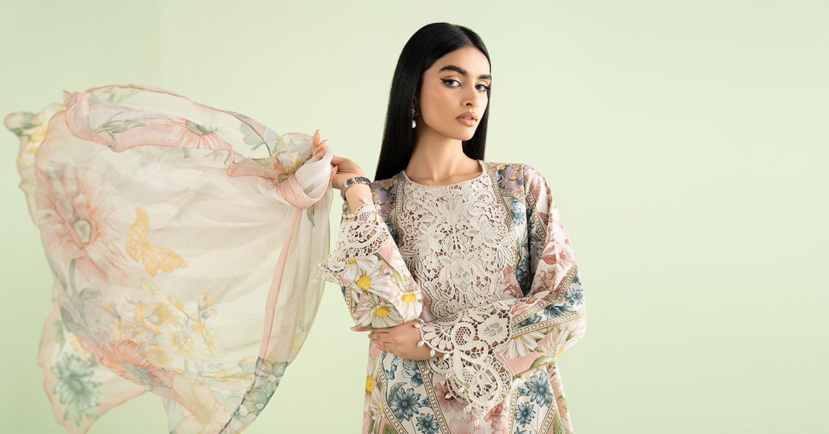 3 Piece Embroidered Lawn Suit