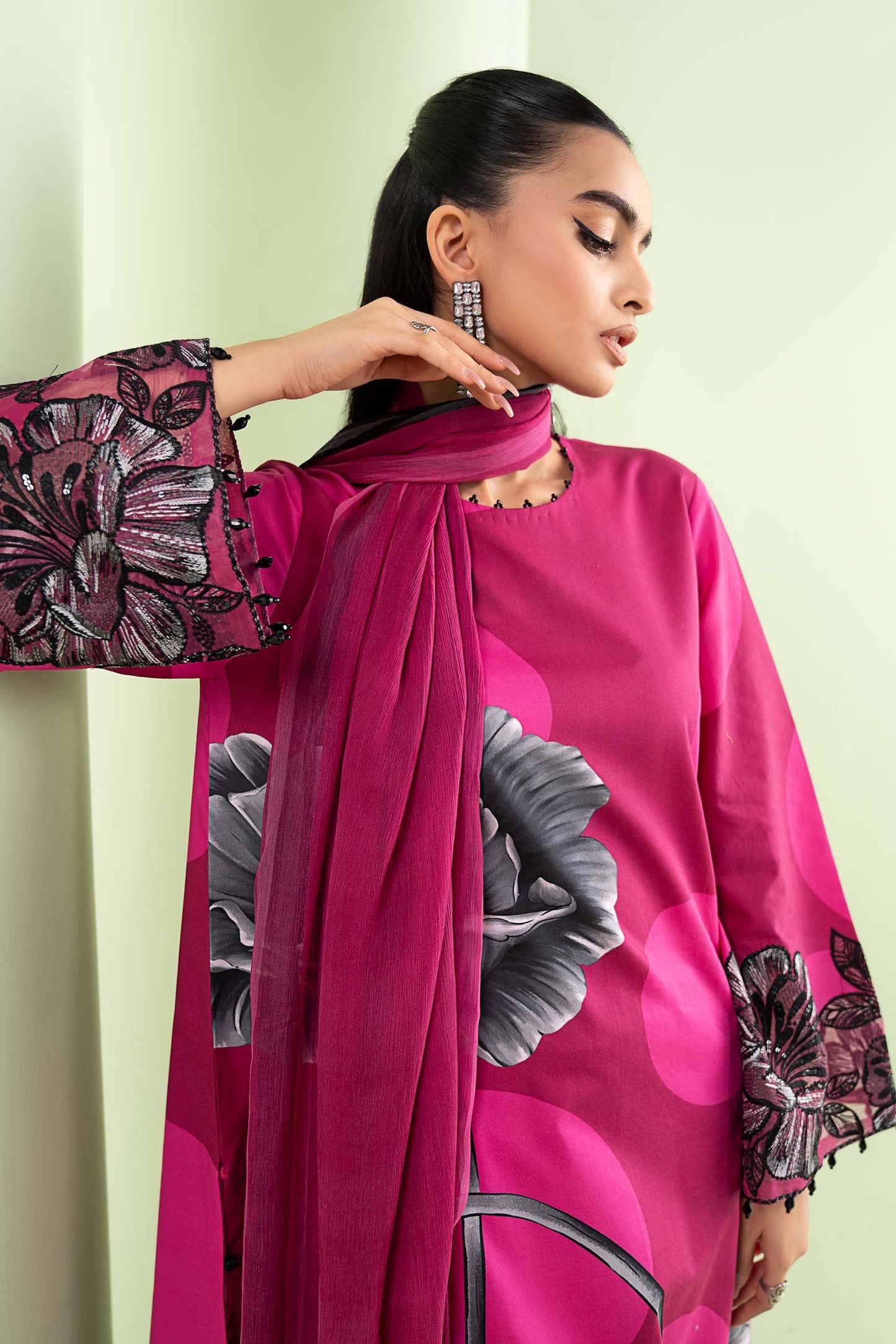 3 Piece Embroidered Lawn Suit