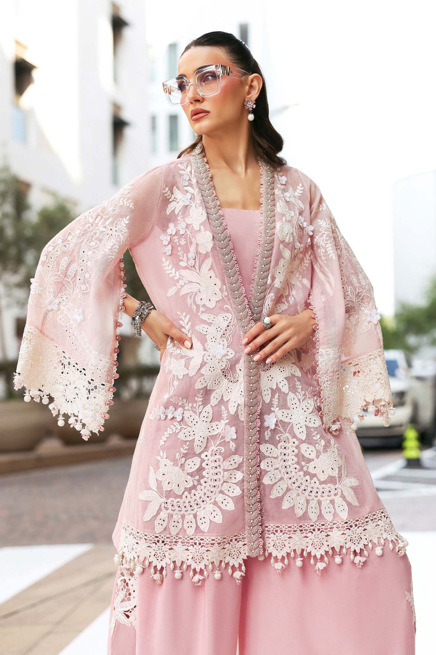 3 Piece Unstitched Embroidered Lawn Karandi Suit