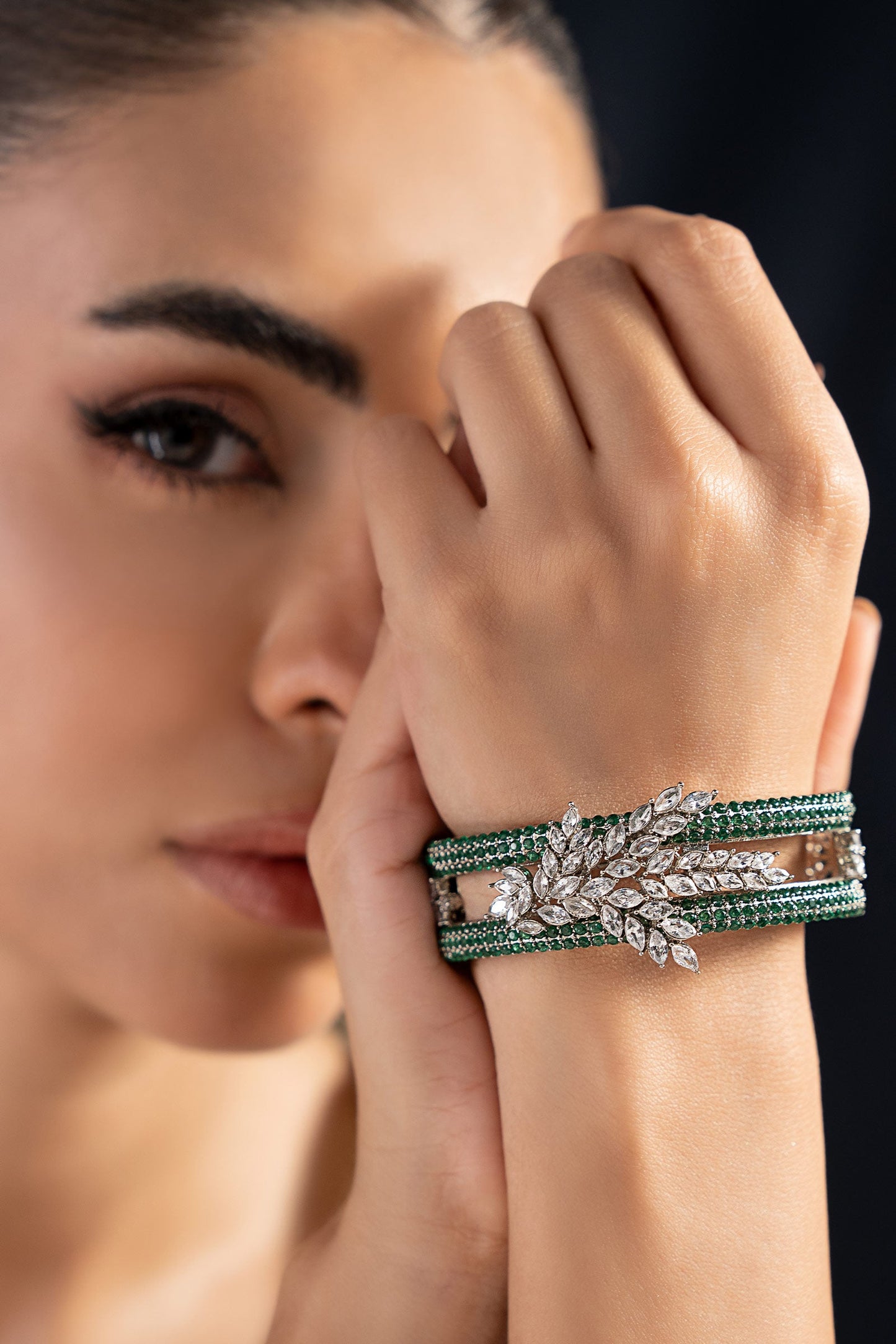 Leafra Bangle