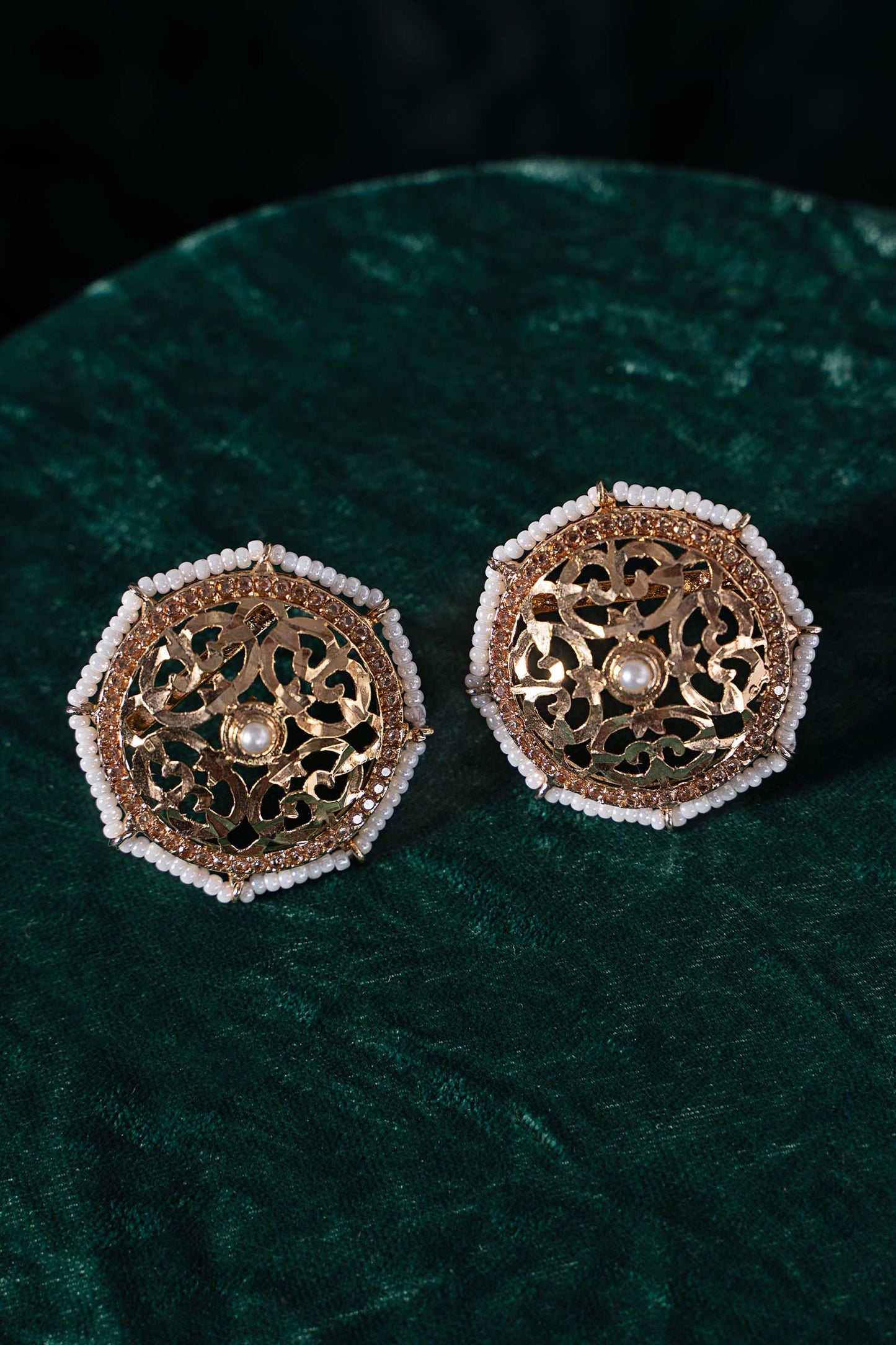 Rasah Studs