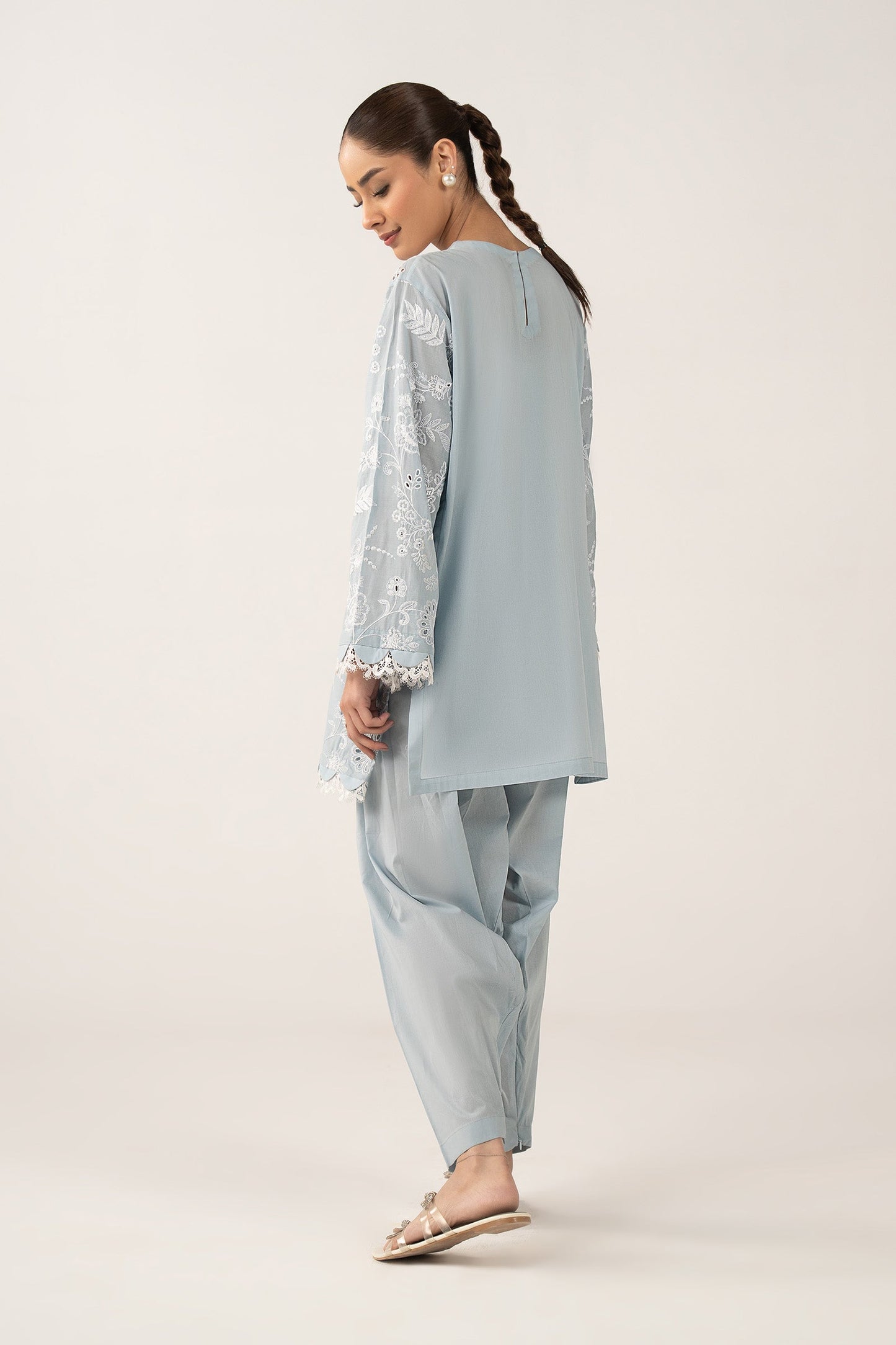 2 Pc Embroidered Lawn Suit