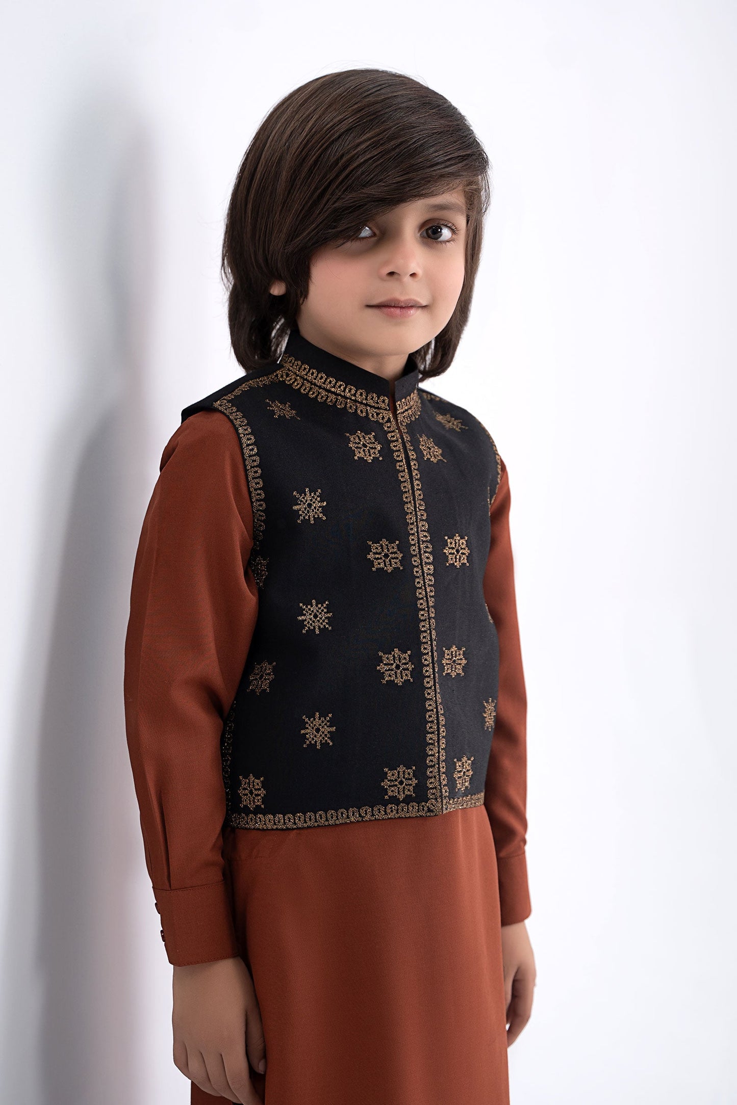 3 Piece Embroidered Blended Suit