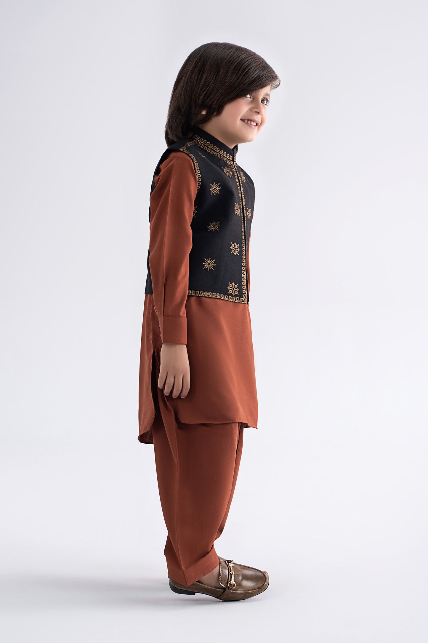 3 Piece Embroidered Blended Suit