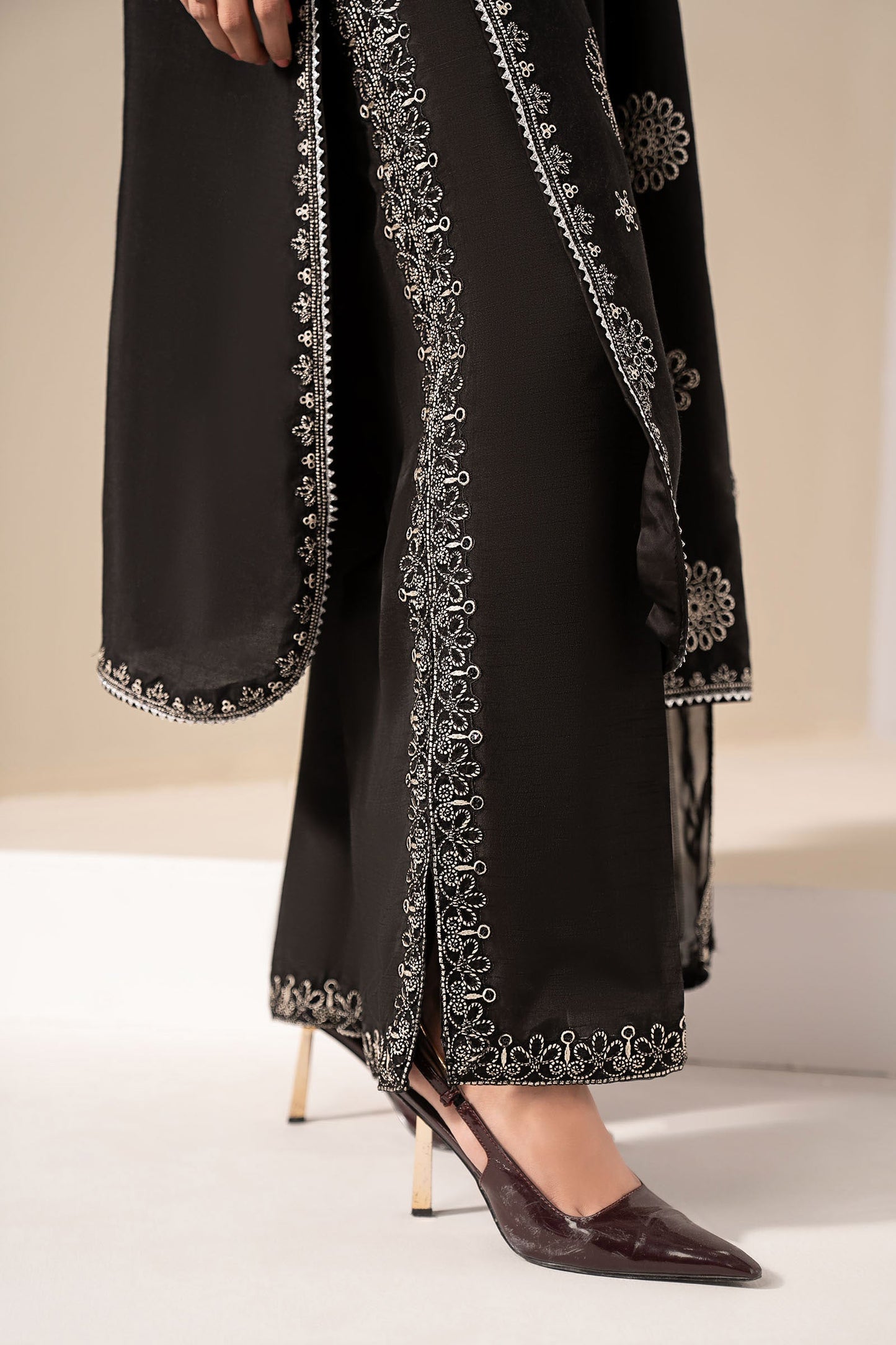 3 Piece Embroidered Tissue Staple Suit